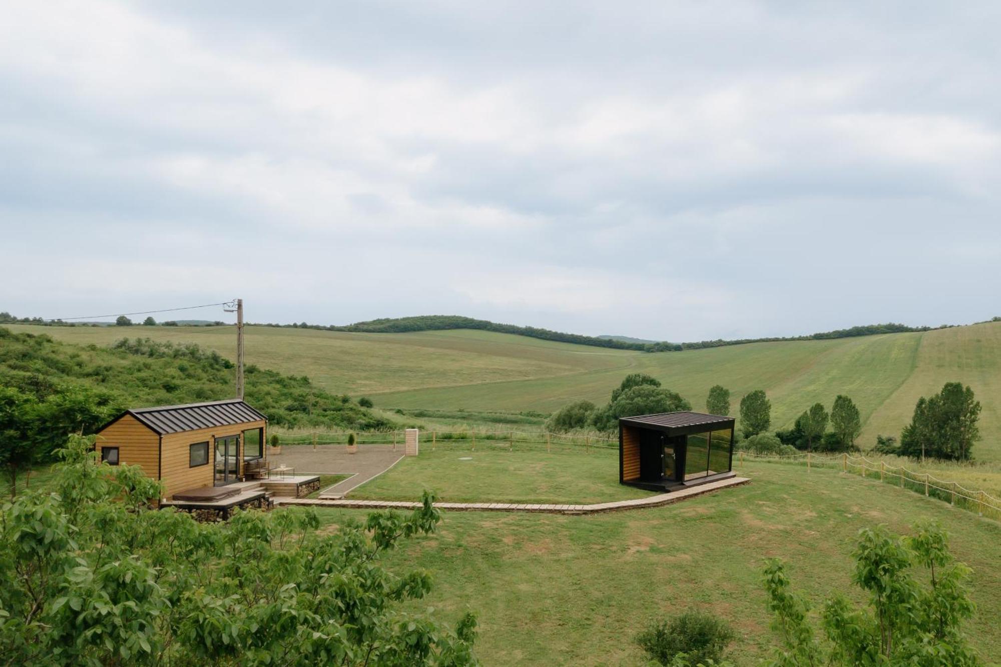 Вілла Feelmore Tiny House Nagyloc Екстер'єр фото